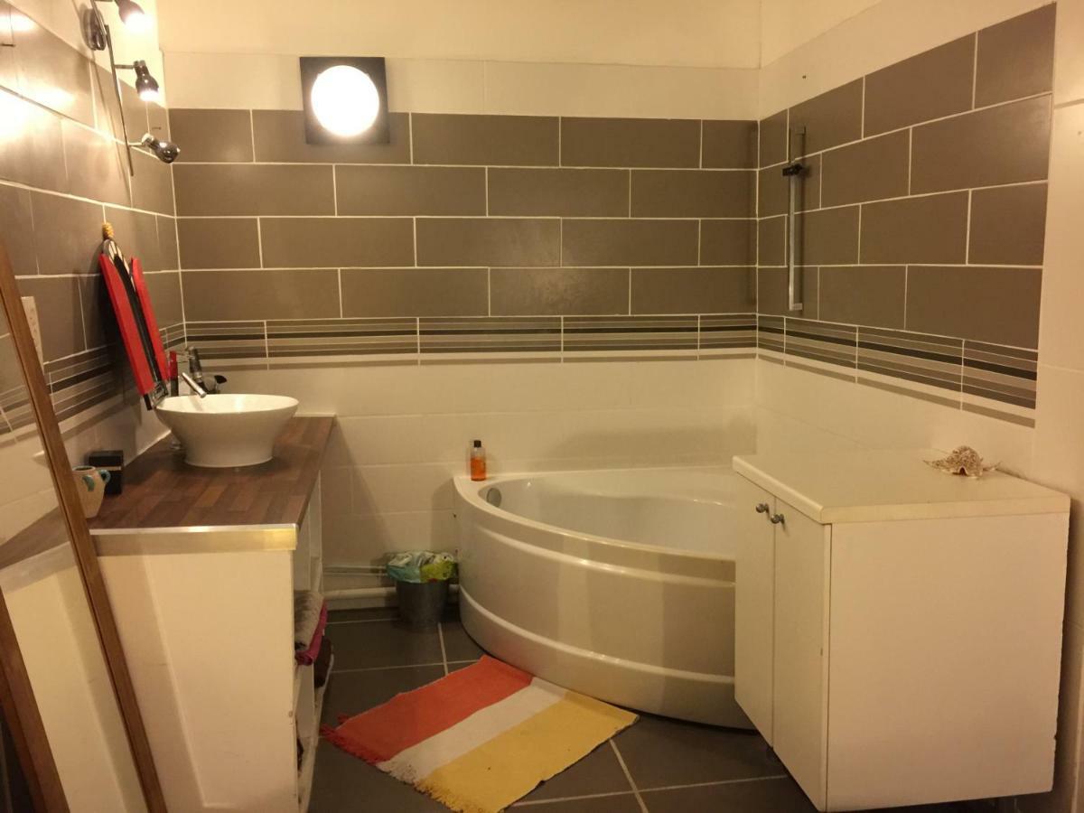 Appart Central A Sete Avec Balcon Екстер'єр фото