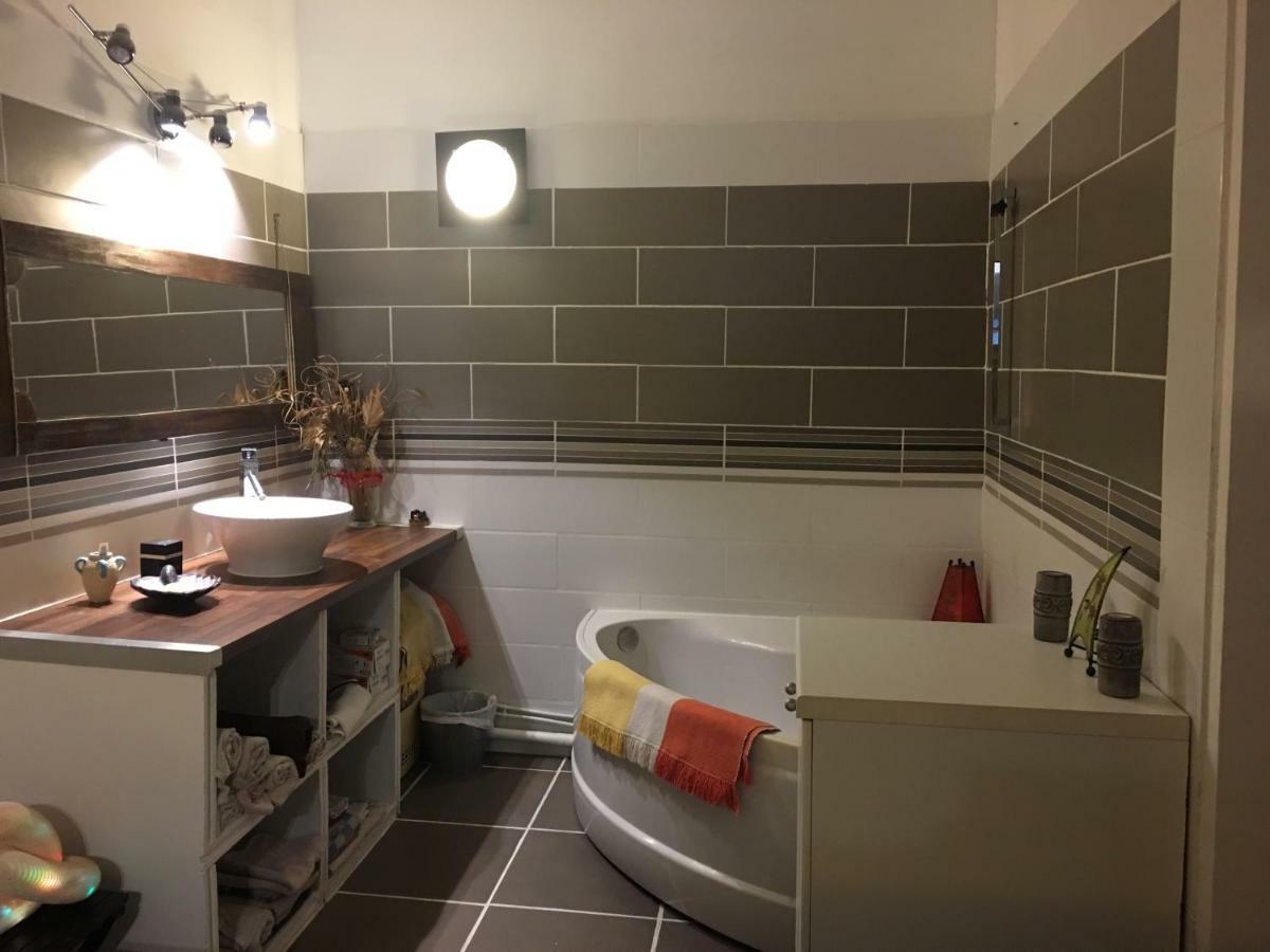Appart Central A Sete Avec Balcon Екстер'єр фото